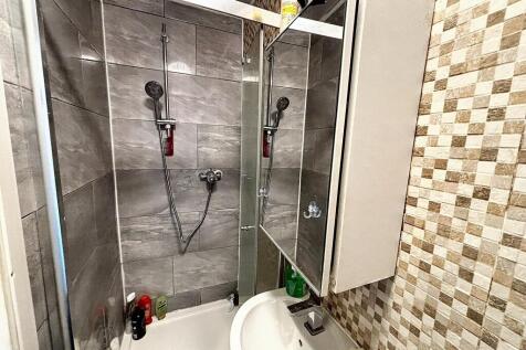 WhatsApp Image 2025-12-30 at 15.10.55.jpeg