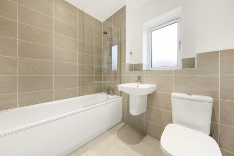 12 Gernat Grove - m82rQ50yocmlecPza5IN.jpg
