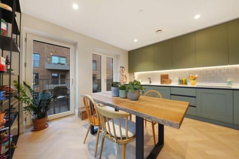 Apartment 26, 31 Royal Engineers Way - nxRTGUU0UdQ