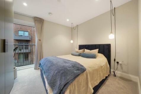Apartment 26, 31 Royal Engineers Way - EJ7uN314Dc2