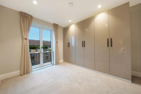 Apartment 26, 31 Royal Engineers Way - UhiaYn3AB0H