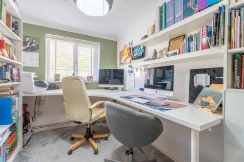 Study / Bedroom