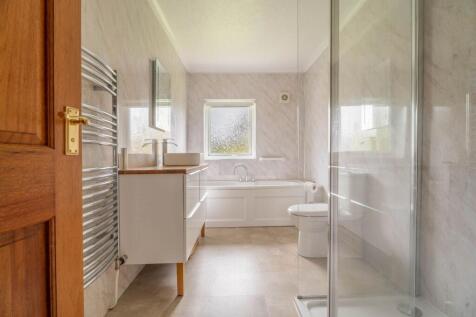 Bathroom next to principle bedroom