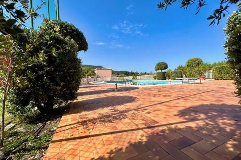 Property Image 24