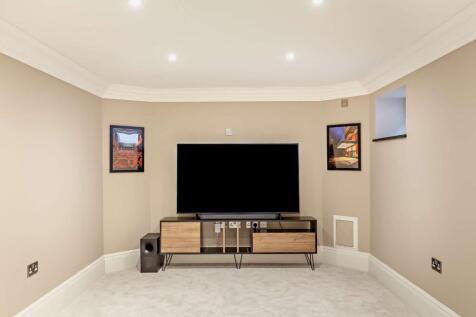 Entertainment Room