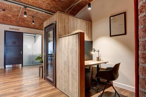 Dedicated Desk