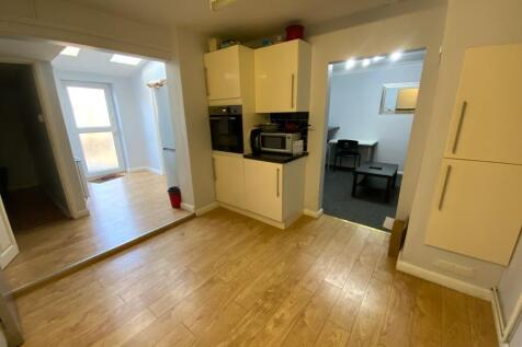 Communal Kitchen