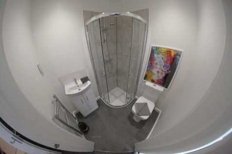 Bedroom 4 Ensuite