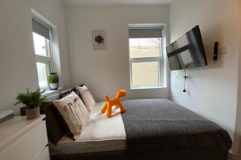 Ensuite Bedroom 5