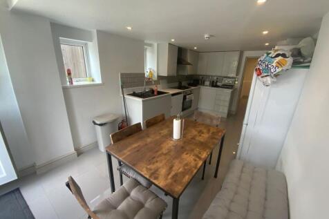 Communal Kitchen