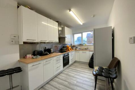 Communal Kitchen