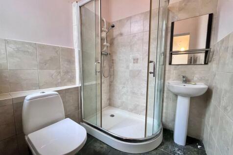 Bedroom One En-Suite
