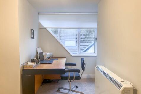 Inner Hall / Study Area