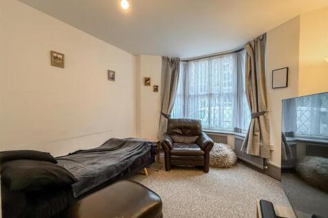 Bedroom One / Reception Room