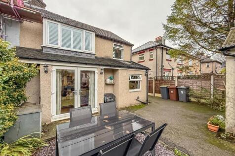 WhatsApp Image 2025-11-13 at 09.31.19.jpeg