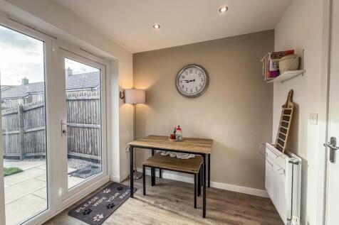 WhatsApp Image 2025-11-19 at 15.54.37 (2).jpeg