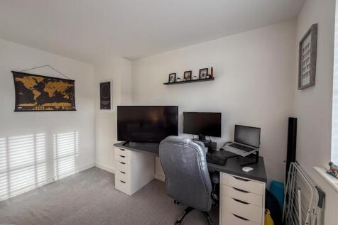 WhatsApp Image 2025-11-19 at 15.54.38 (1).jpeg