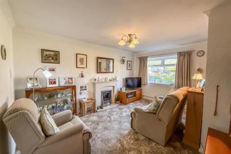 WhatsApp Image 2025-11-13 at 14.30.31 (6).jpeg