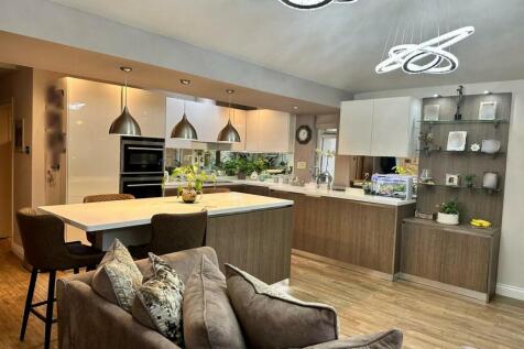 Kitchen Dining Living