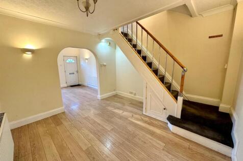 WhatsApp Image 2025-11-25 at 16.17.52_0e3b1117.jpg