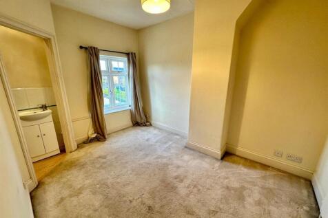 WhatsApp Image 2025-11-25 at 16.17.52_9c076cdc.jpg