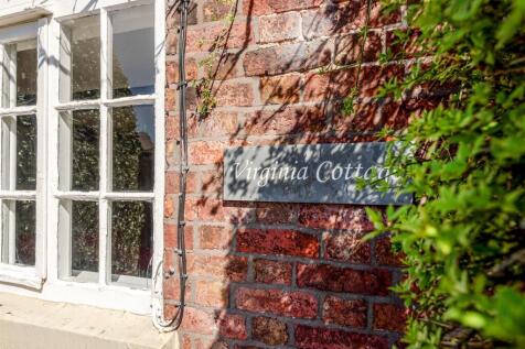 Virginia Cottage.2.jpg