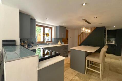 New kitchen 3.jpg