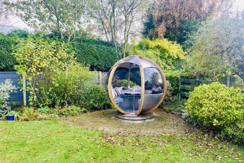 Garden Pod