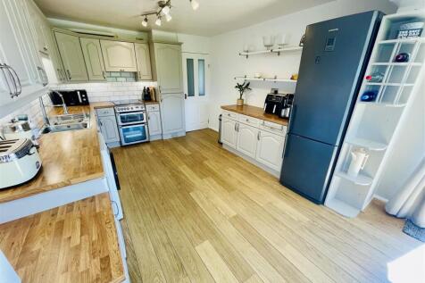 Open Plan Kitchen/Dining Room
