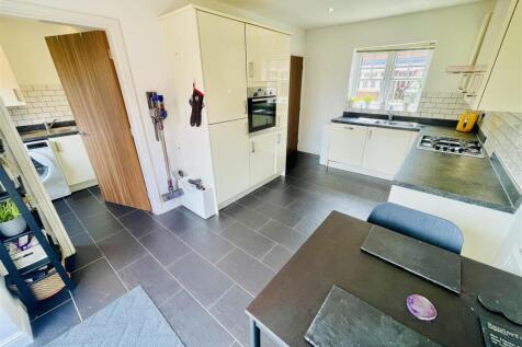 Open Plan Kitchen/Dining Room