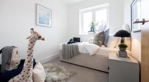 YHG website size The Primrose bedroom 4.jpg