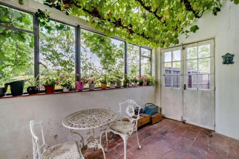 Property Image 29
