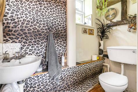 Grund Floor Wc
