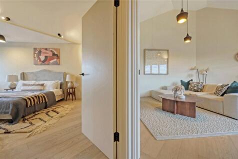 Bedroom/Reception