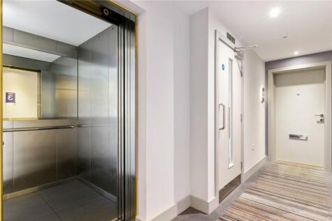 Lift and Lobby