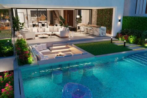 Luxury 5 bedroom vil