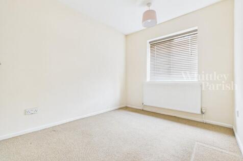 CAM04332G0-PR0547...