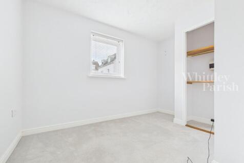 CAM04332G0-PR0534...