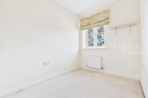 CAM04332G0-PR0563...