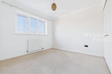 CAM04332G0-PR0566...