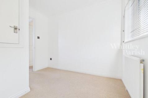 CAM04332G0-PR0566...