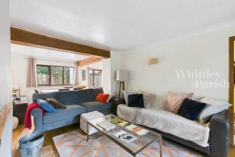 CAM04332G0-PR0562...