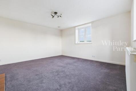 CAM04332G0-PR0567...