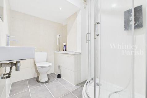 CAM04332G0-PR0576...