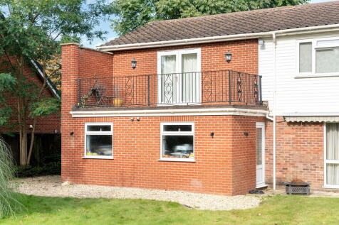 DSC07014_17283171...