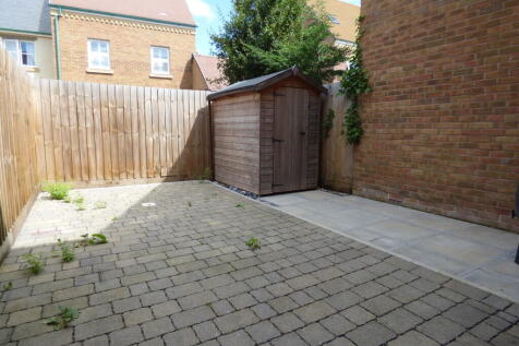 STALDON OUTSIDE