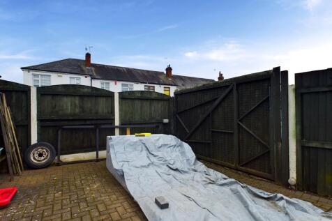 CAM02668G0-PR0154-STILL009