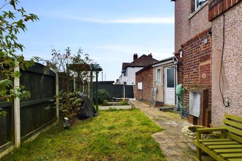 CAM02668G0-PR0154-STILL011