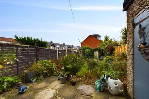 CAM02668G0-PR0129-STILL017