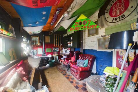 CAM02668G0-PR0026-STILL032